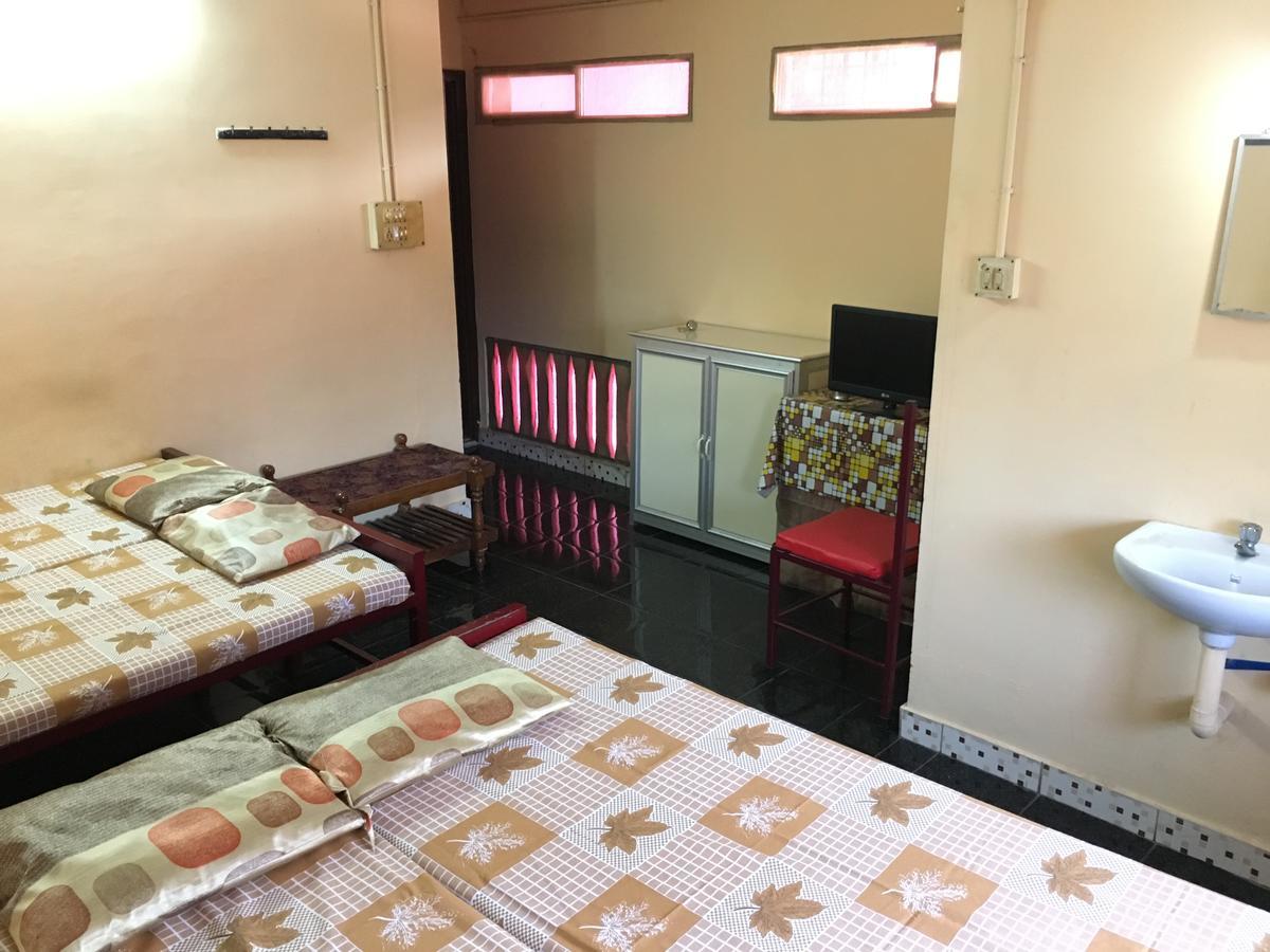 Pleasant Inn Коччи Экстерьер фото